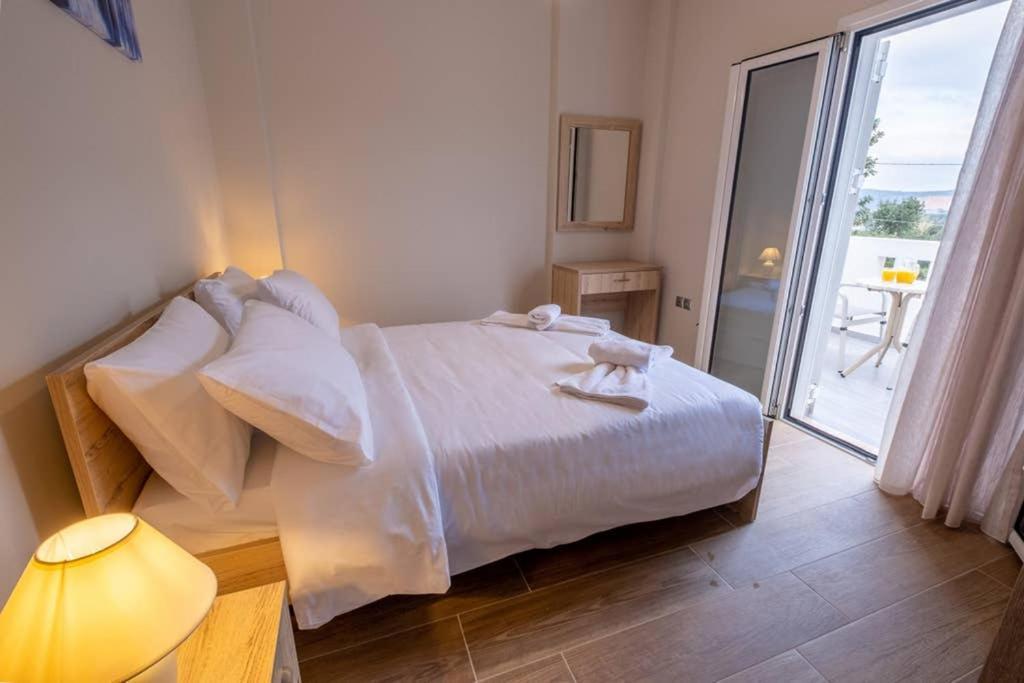 Prinos Oasis Twin Villas II Eksteriør bilde